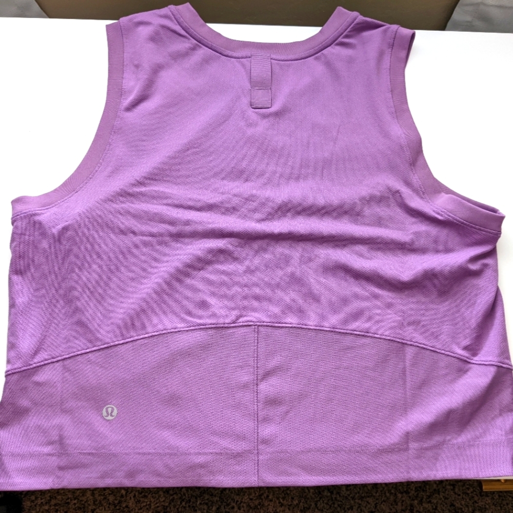 Lululemon mesh back cropped train tank
